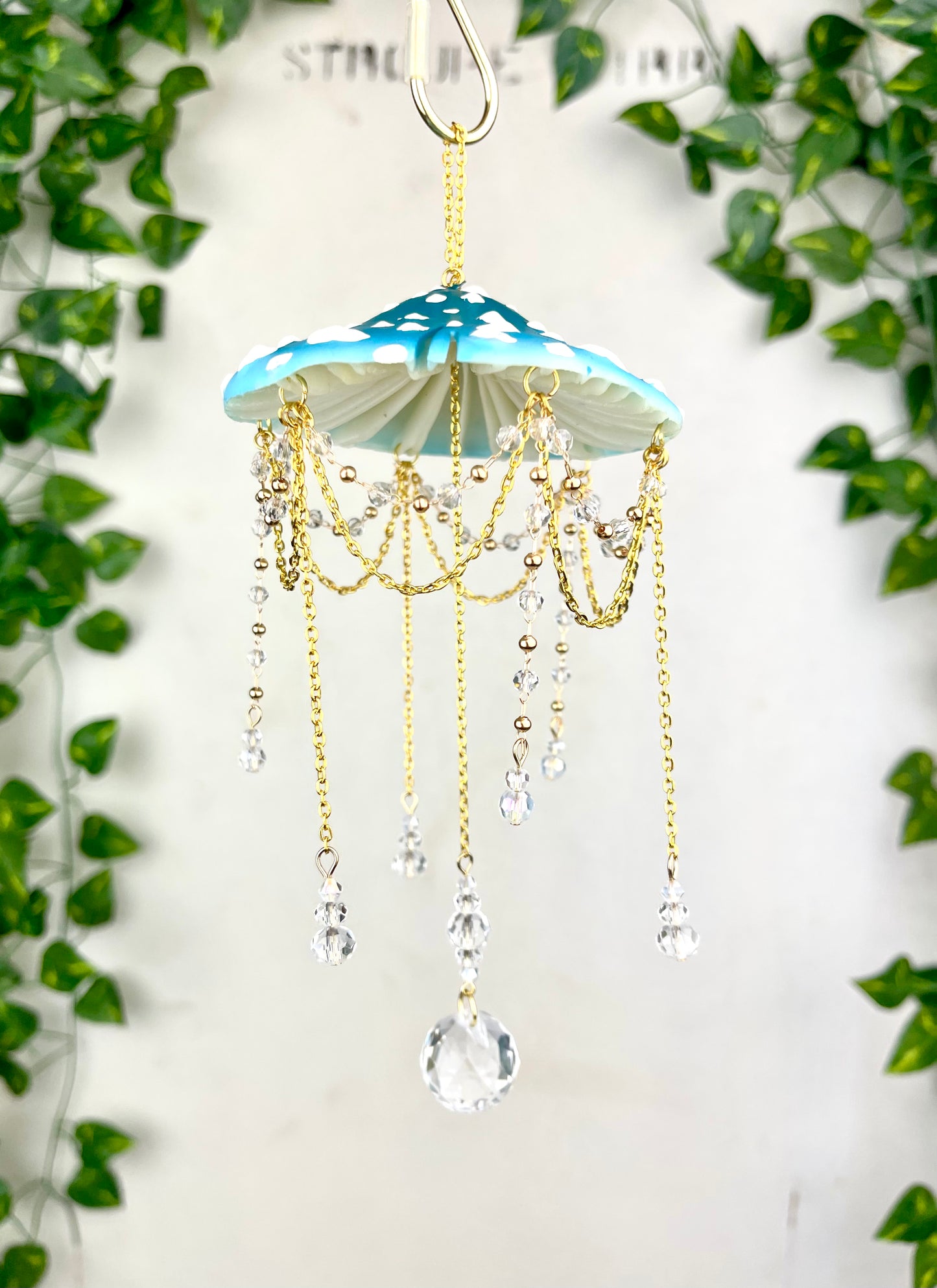 Small Menziesii Blue Mushroom Suncatcher